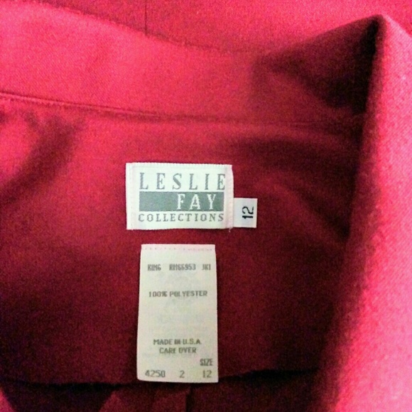 Leslie Fay Collections, red/black blazer - Picture 2 of 3
